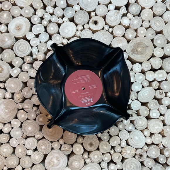 Vinyl Record bowl - Picture 7 of 7
